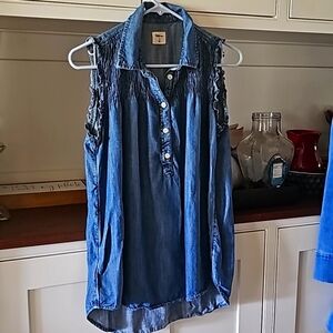 Gap eighteen sixty nine Denim shirt with button down placket and shirred bodice,